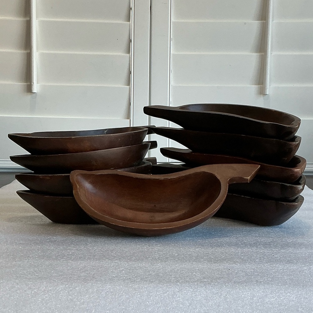 Mango Wood Banana Shaped Bowl 10 Pcs. NOS Wholesale Lot